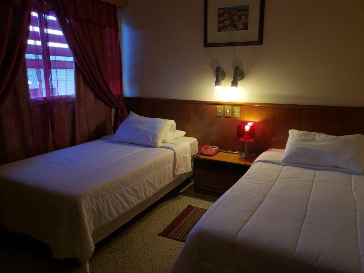 Gran Hotel Parana Asuncion Buitenkant foto