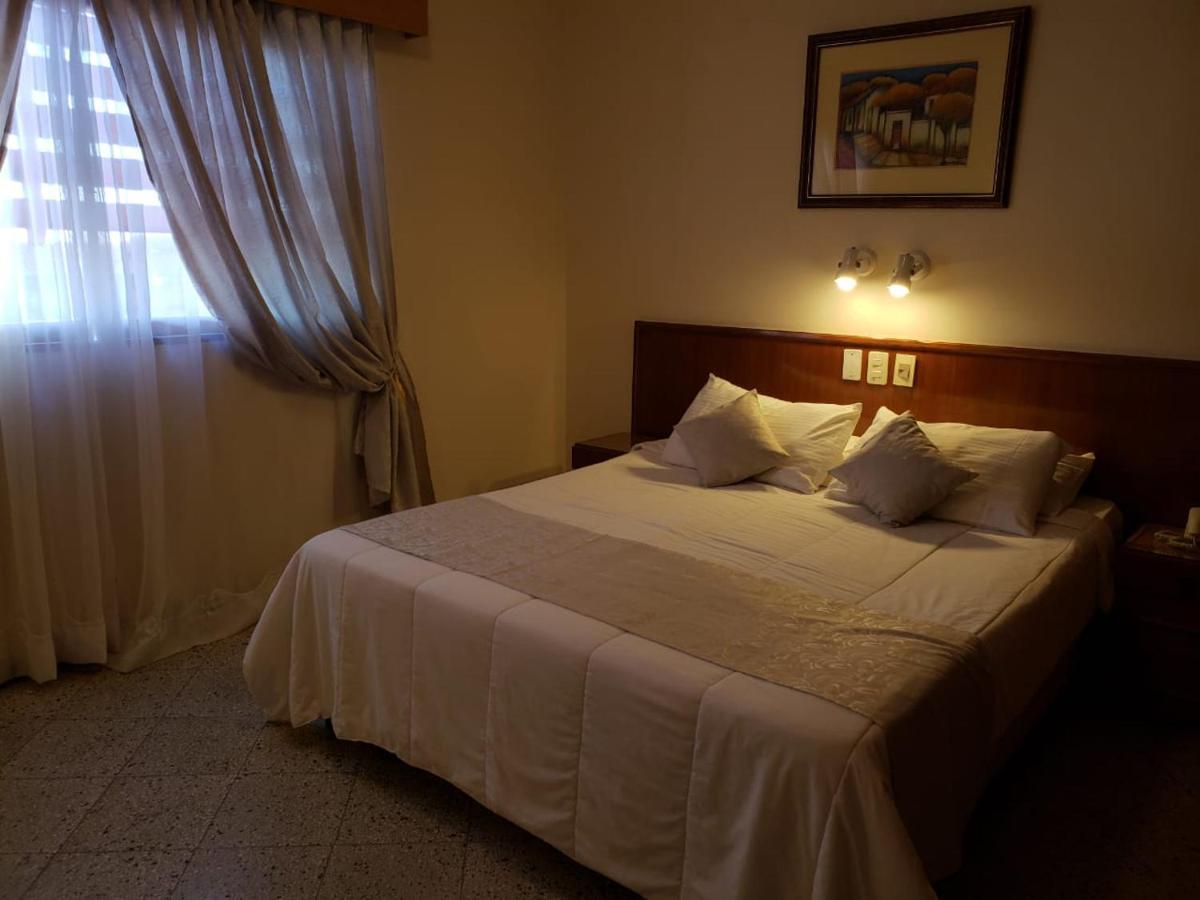 Gran Hotel Parana Asuncion Buitenkant foto