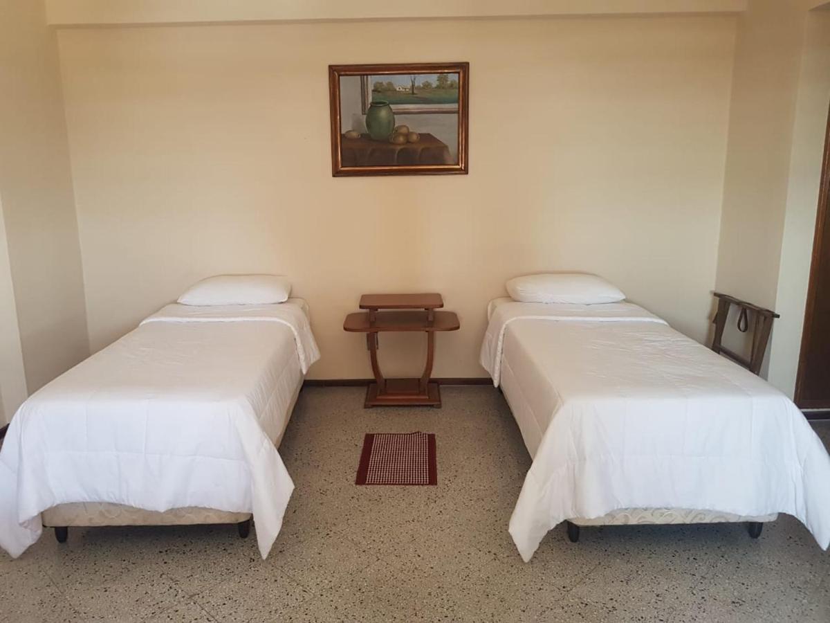 Gran Hotel Parana Asuncion Buitenkant foto