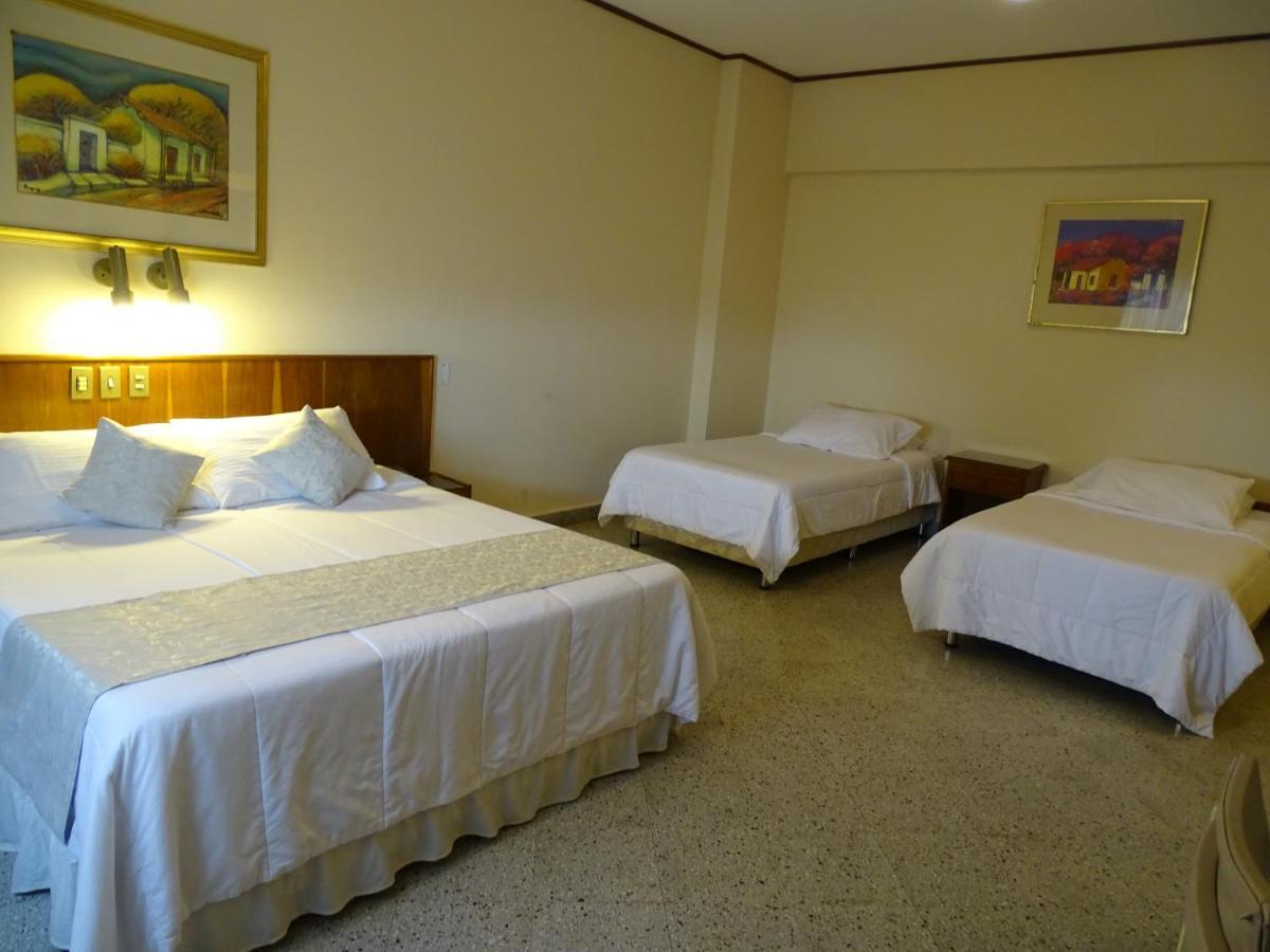Gran Hotel Parana Asuncion Buitenkant foto